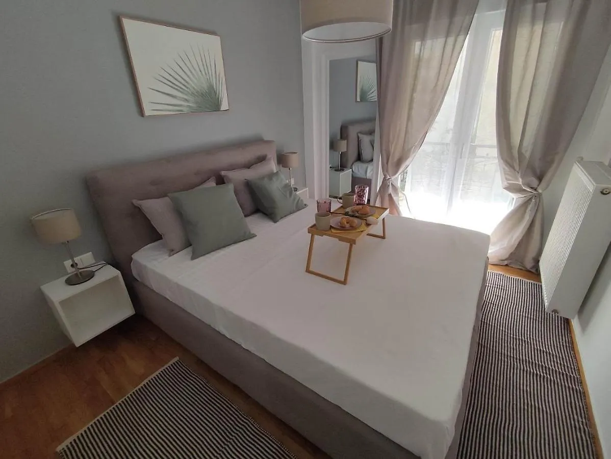 Haris Modern Apt. Near The Sea Thessaloniki 0*,